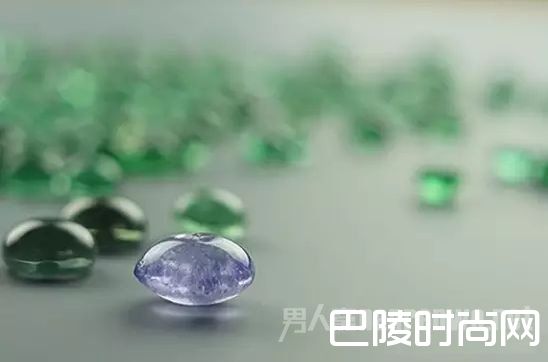 亲人骨灰可制&quot;生命晶石让你&quot;随身携带，你接受吗？