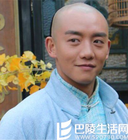 郑恺光头造型曝光 盘点娱乐圈男星光头照