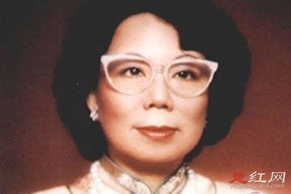 李嘉诚原配个人简历（李嘉诚的夫人庄月明死因）