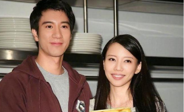 王力宏的901万被冻结真的吗（李靓蕾和王力宏离婚现状如何）