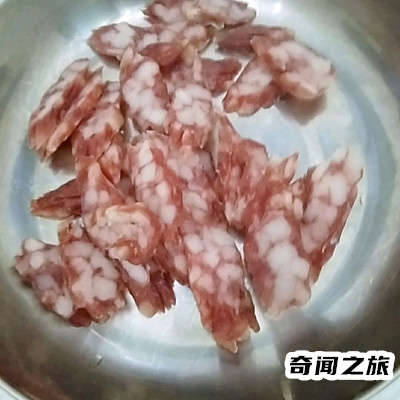 腊肠炒啥菜最好（腊肠配啥菜炒了好吃）