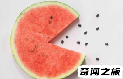 来月经可以吃西瓜吗夏天（吃西瓜也要适量特别是冰西瓜）