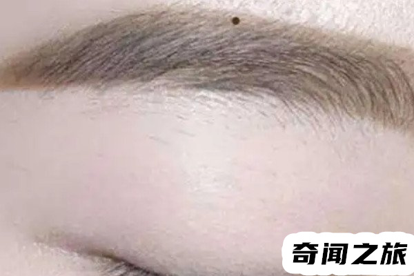 女人身上的十大福痣（女人痣有这特征注定一生富贵）