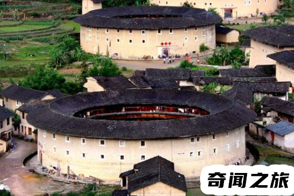 世界民居建筑中的奇葩福建土楼（福建建筑特色土楼）