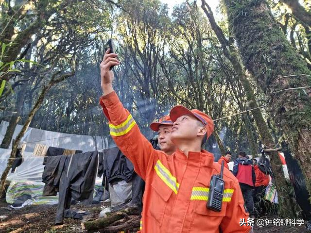 哀牢山属于云南哪个州（哀牢山连接哪几个市）