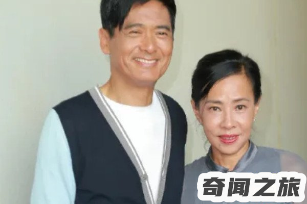 周润发老婆陈荟莲家世父亲是新加坡富商(结婚后成经纪人)