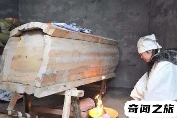 不能摸死人的手吗（死人的身体为什么不准人摸呢）