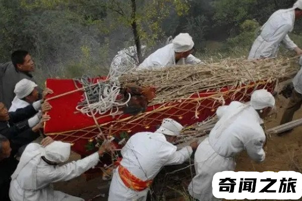 不能摸死人的手吗（死人的身体为什么不准人摸呢）