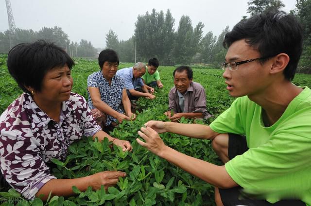 三支一扶期满转编制有前途吗（三支一扶两年后转编制后的工资）