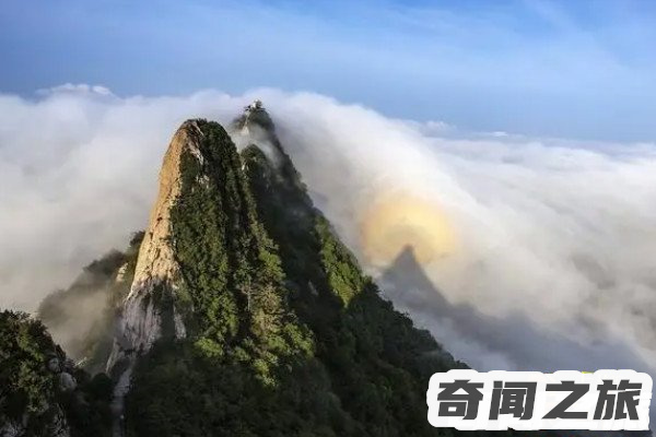 老君山风景区在哪里河南省洛阳市栾川县(唯一被皇帝亲封的山脉)