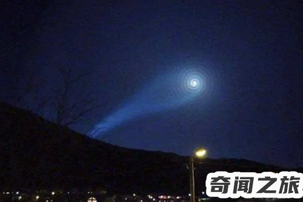 亚丁湾神秘星际之门事件（传言说连续地震是因为亚丁湾星际之门打开导致）