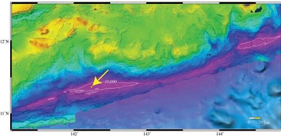 马里亚纳海沟绘制精细3D扫描图:最深处10994米