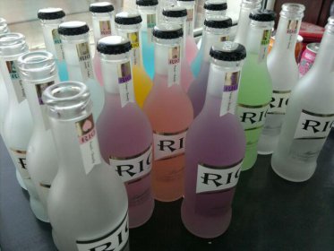 女人喝rio鸡尾酒好吗（一瓶rio鸡尾酒能醉吗）