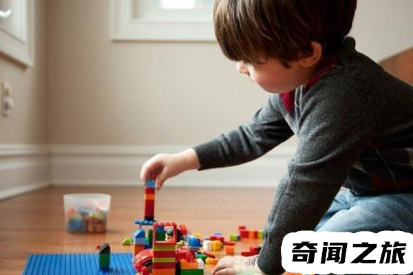 孩子内向拜托老师多费心的句子（回复老师的话简短有礼貌有感情）