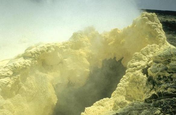 如果美国黄石火山爆发了会怎么样（会给我们带来无穷无尽的伤害）