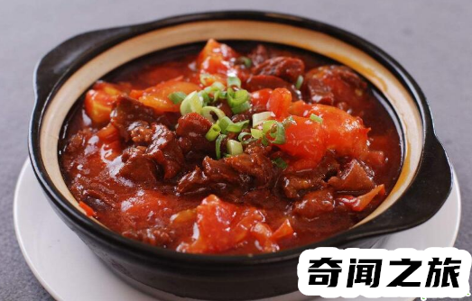 炖牛肉放西红柿原因（味道更鲜美肉质会更嫩）