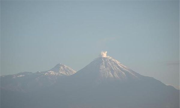 世界上最大的火山爆发（基劳维亚火山当时有很多人看到了壮观的场面）