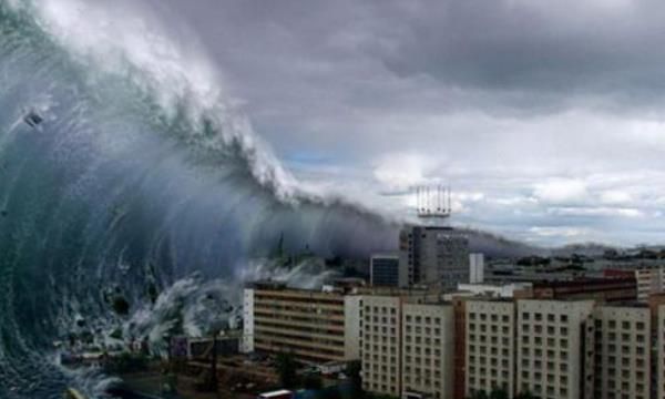 世界最高的地震海浪（海浪甚至相当于三四十层楼那么高）