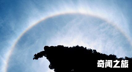 盘点全球奇异云彩:呈现在天空的奇幻云彩似“UFO”云