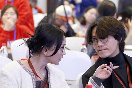 周迅陈坤老友重聚默契十足,杜江发言提及霍思燕大撒狗粮