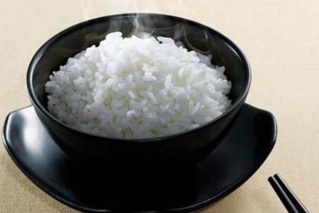 喝酒前吃什么不容易醉?这五个喝酒前吃东西的好处