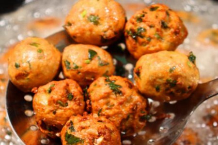 炸丸子怎么做松软好吃?炸丸子的家常做法