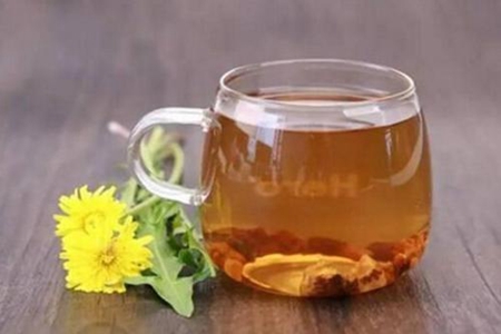 蒲公英泡水喝的功效,这四个功效清热解毒又散结