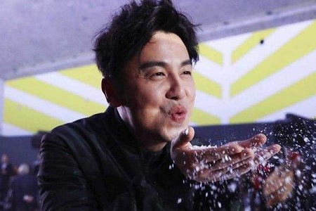 佟丽娅雷佳音共喝饮料,雷佳音老婆辟谣我们好着呢!