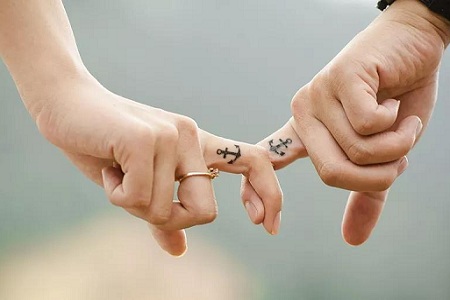 皮肤划痕症要怎么解决？慢性荨麻疹根除大揭秘