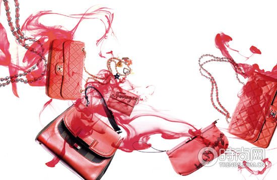 拥抱鲜艳夏日 手袋的色彩宣言