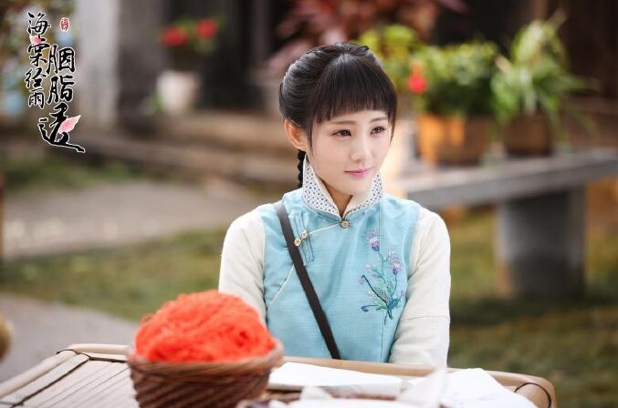 海棠经雨胭脂透