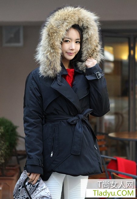 性感提升！年度最佳20款甜美 优雅外套