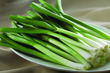 蒜苗的功效与作用,这五个蒜苗的营养价值及功效