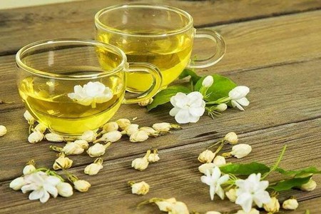茉莉花茶的功效，这五个女人喝茉莉花茶营养功效
