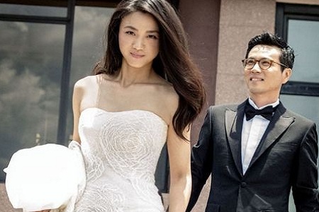 女星汤唯首晒老公孩子，夫妻生活幸福美满