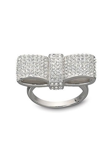 闪耀光芒双手摆脱寂寞,做夏季的焦点