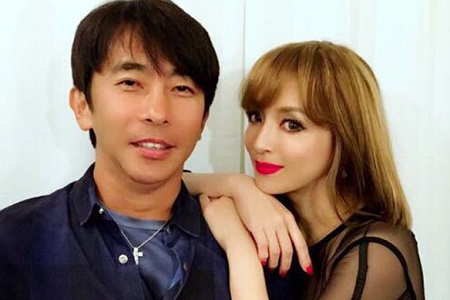 日本歌手滨崎步生子孩子爸爸成谜,揭底滨崎步丰富婚恋史