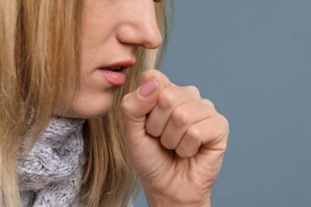 干咳是什么原因?这六个原因得赶紧治疗改善