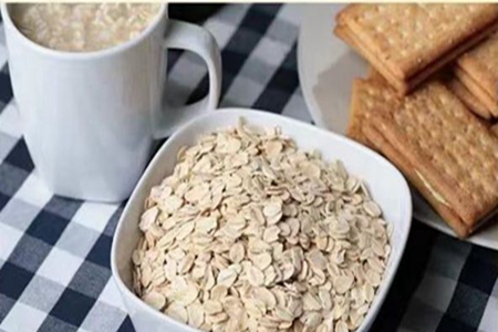 秋天入睡难吃什么好,这五种食物帮助缓解失眠