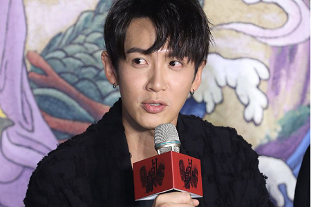 吸毒五年后柯震东复出拍戏,现身《乩身》发布会你支持吗?