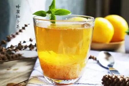 咽喉炎吃什么？这四款食疗润咽利喉随时改善病情