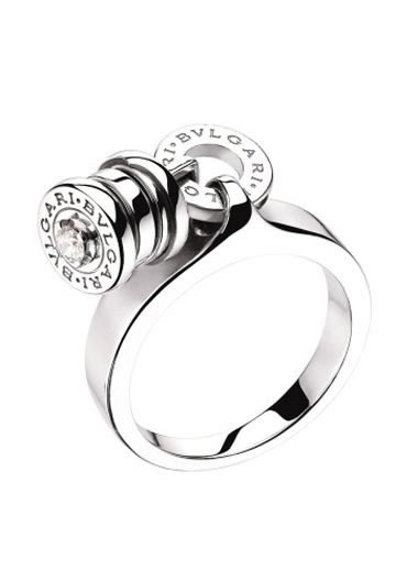 闪耀光芒双手摆脱寂寞,做夏季的焦点