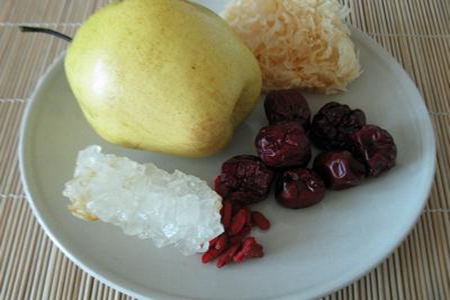 正确煮梨水的方法