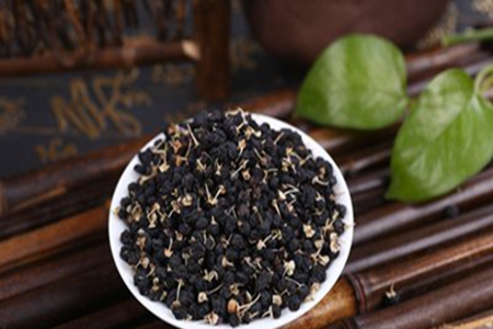 女人吃什么会年轻,常吃六种食物保持好状态