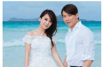 娱乐圈傍上富二代美女