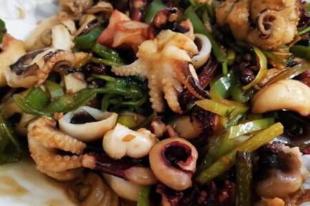 八爪鱼怎么做好吃家常做法?爆炒八爪鱼肉质鲜嫩美味