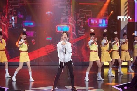 明星大侦探强力来袭 何美男新单曲nznd演唱会