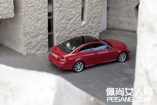 双门魅惑 2012款奔驰C-Class Coupe面纱揭开