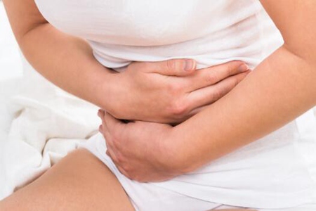 小腹隐隐作痛是什么原因女性？这五个因素造成不能小觑