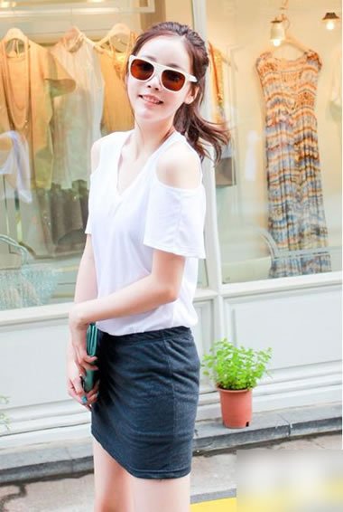 道晖芝7月最新美搭 炎夏潮搭